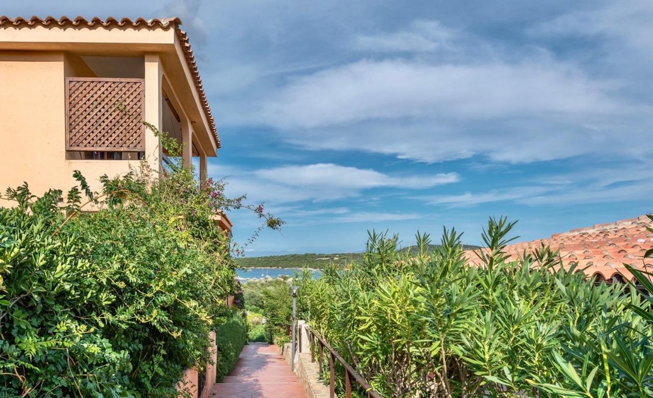 Residence A Golfo Di Marinella A 450 Mt Dal Mare Ngoại thất bức ảnh