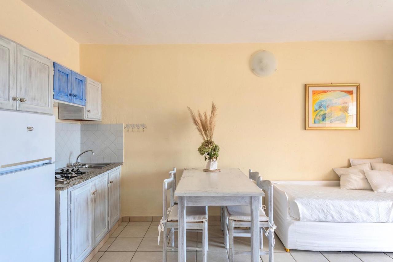 Residence A Golfo Di Marinella A 450 Mt Dal Mare Ngoại thất bức ảnh