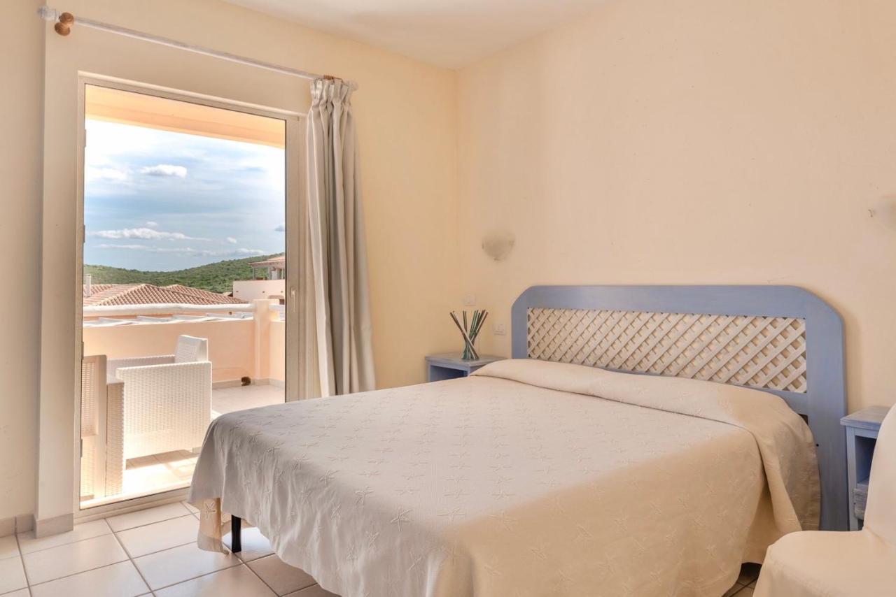 Residence A Golfo Di Marinella A 450 Mt Dal Mare Ngoại thất bức ảnh