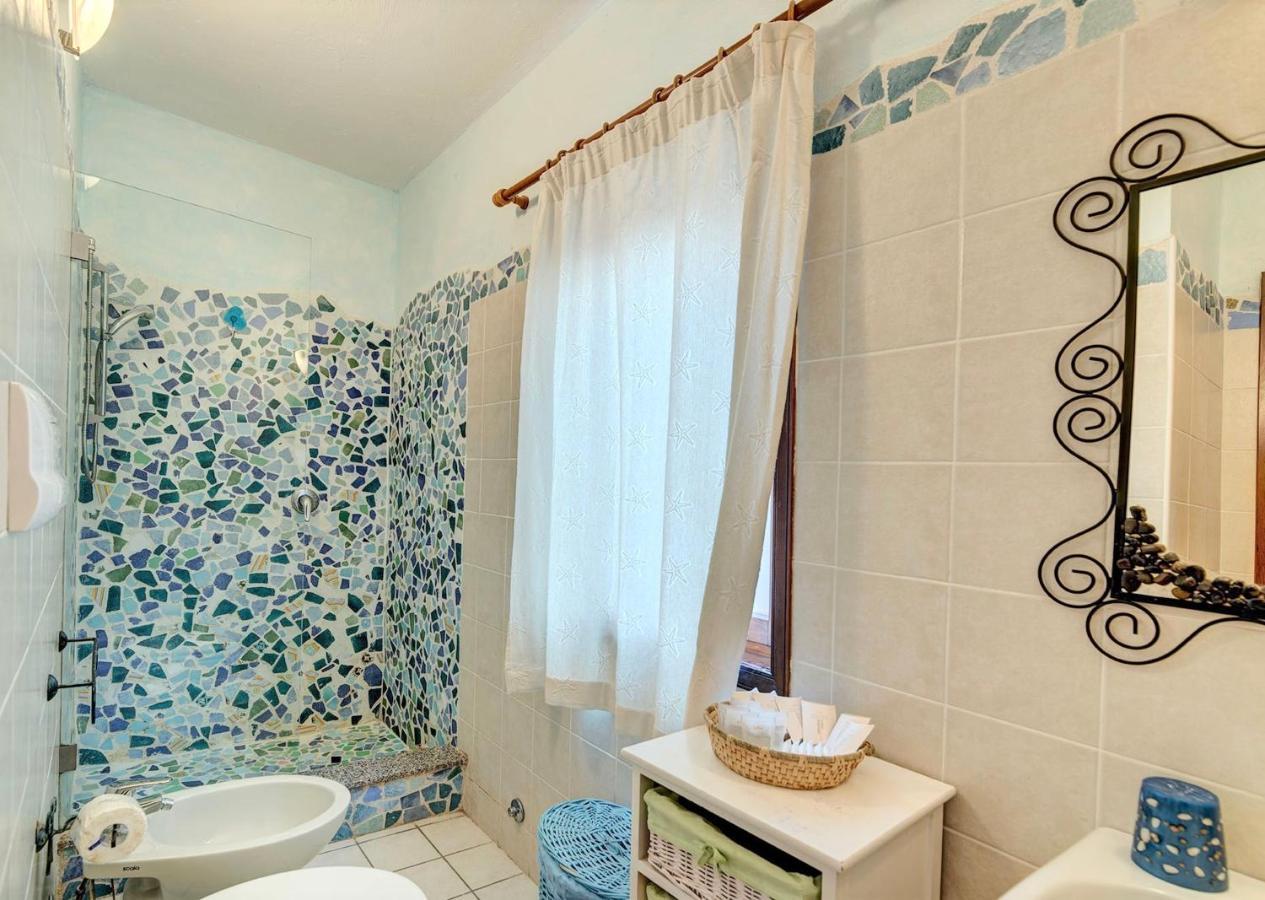 Residence A Golfo Di Marinella A 450 Mt Dal Mare Ngoại thất bức ảnh