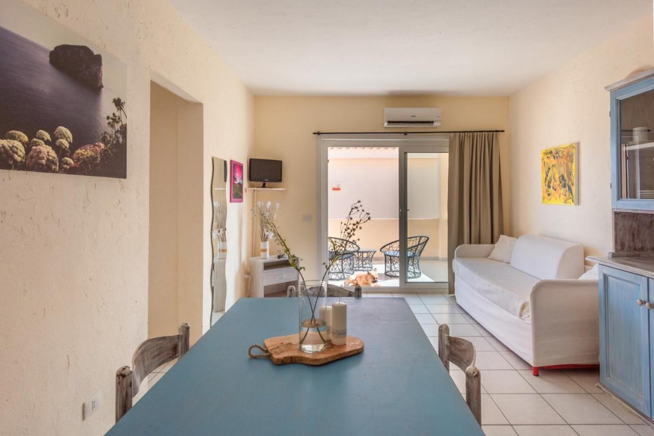 Residence A Golfo Di Marinella A 450 Mt Dal Mare Ngoại thất bức ảnh