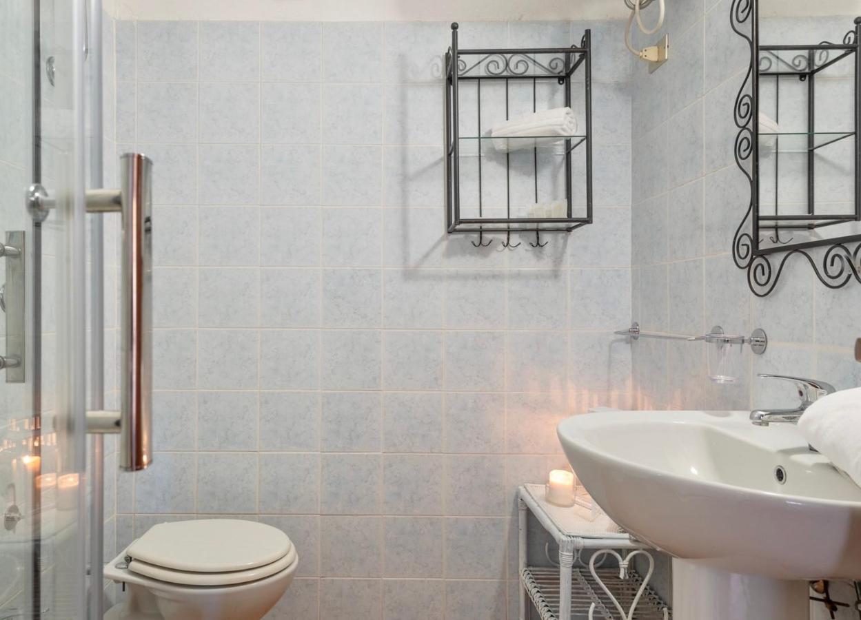 Residence A Golfo Di Marinella A 450 Mt Dal Mare Ngoại thất bức ảnh